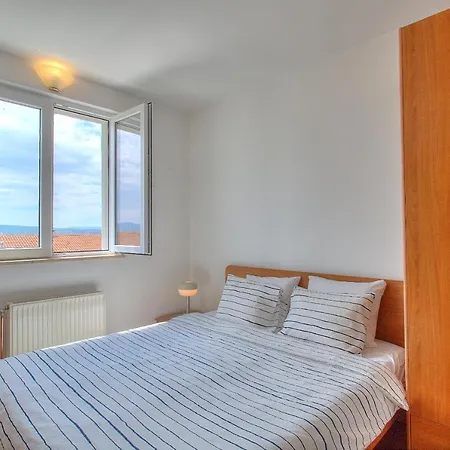 Anmarie Apartment