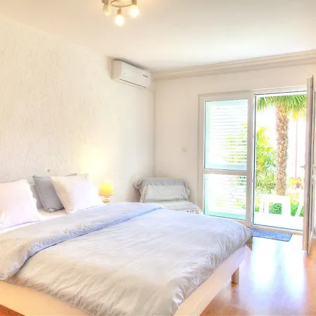 Anmarie Apartment